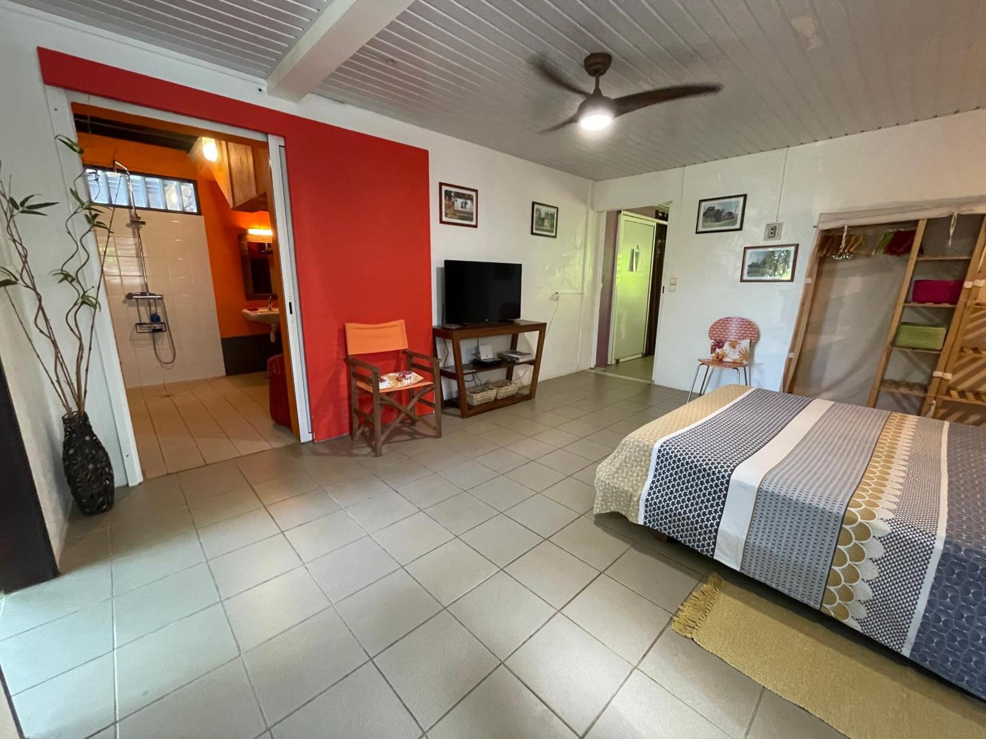 Ti Kaz Dan Bwa Apartment Кайен Екстериор снимка